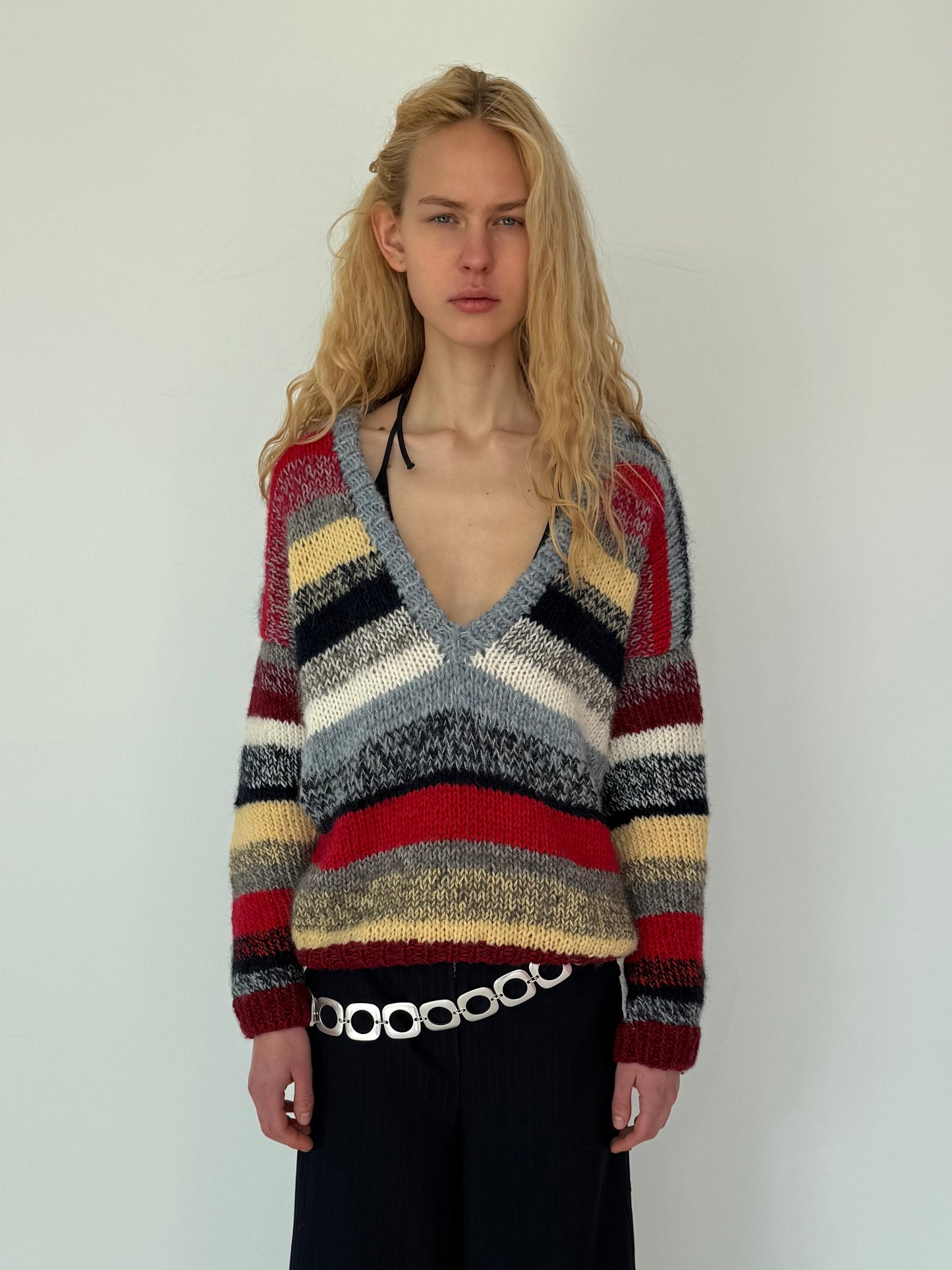 PREORDER V-neck Sweater stripes
